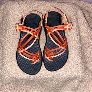 women’s chaco shoes